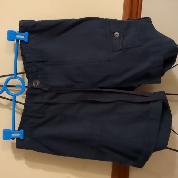 Faded Glory navy blue women's shorts - Picture 1 of 13